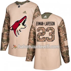 Miesten NHL Arizona Coyotes Pelipaita Oliver Ekman-Larsson 23 Adidas 2017-2018 Camo Veterans Day Practice Authentic